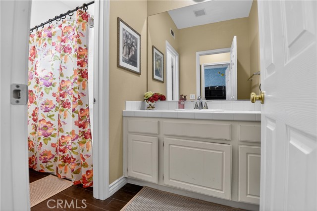 Detail Gallery Image 50 of 58 For 2621 Fallen Leaf Ct, Simi Valley,  CA 93063 - 4 Beds | 3 Baths