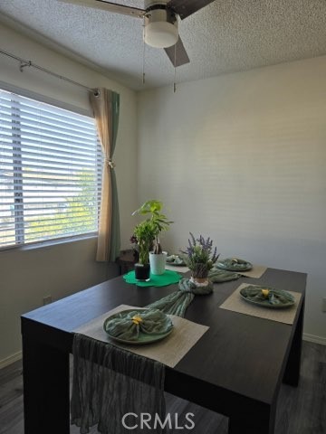 9633 Juniper Avenue, Fontana CA: https://media.crmls.org/medias/1f6b9c9e-9bbc-4ee3-9ef9-9936e9c0e941.jpg