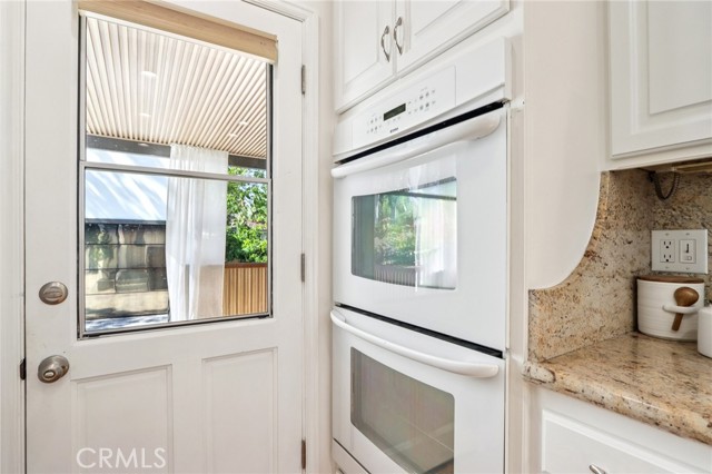 Detail Gallery Image 16 of 54 For 1735 N Lima St, Burbank,  CA 91505 - 3 Beds | 2 Baths