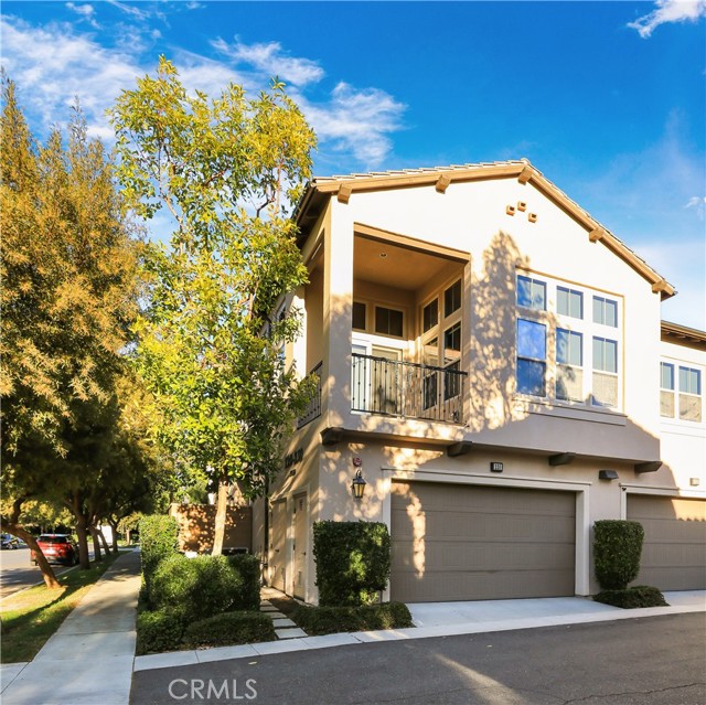 Detail Gallery Image 4 of 42 For 220 Kempton, Irvine,  CA 92620 - 3 Beds | 3 Baths