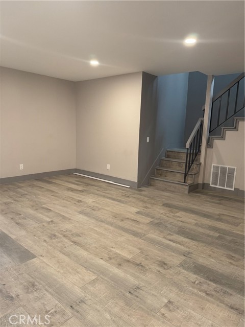 Detail Gallery Image 25 of 48 For 7445 Laurelgrove Ave #2,  North Hollywood,  CA 91605 - 3 Beds | 2 Baths