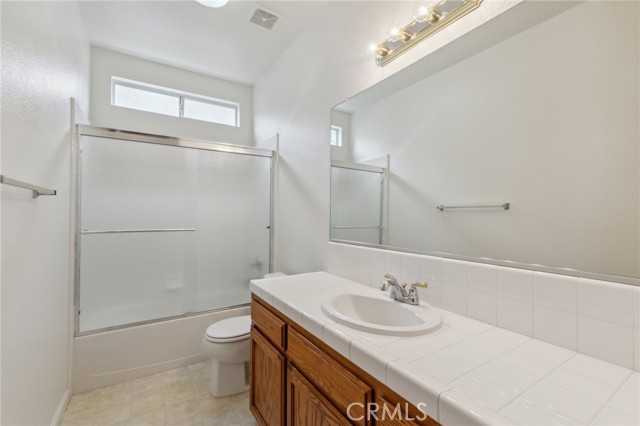 2522 E Kelso Avenue, Fresno CA: https://media.crmls.org/medias/1f6cee04-23f1-4970-8359-c32bf93c2669.jpg