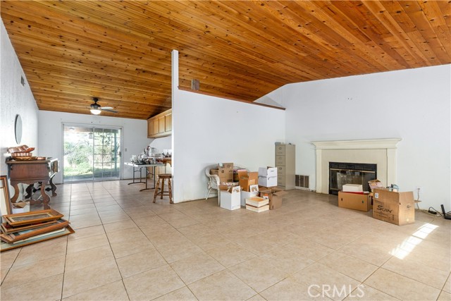 Detail Gallery Image 6 of 42 For 7260 Shale Rock, Paso Robles,  CA 93446 - 3 Beds | 2 Baths