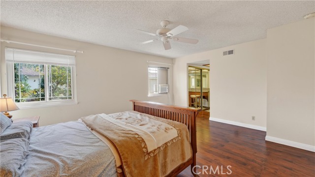 Detail Gallery Image 39 of 56 For 14272 Saarinen Ct, Irvine,  CA 92606 - 4 Beds | 2/1 Baths