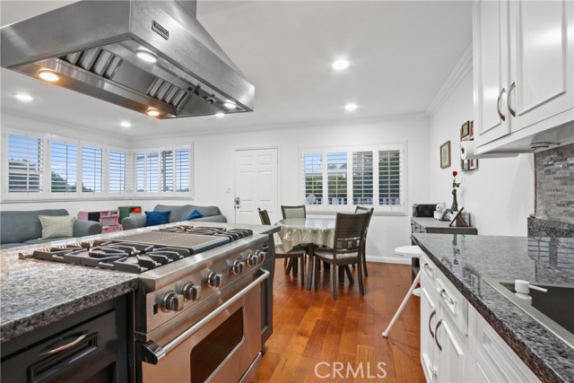 Detail Gallery Image 9 of 50 For 719 Oro Ter, San Pedro,  CA 90731 - – Beds | – Baths