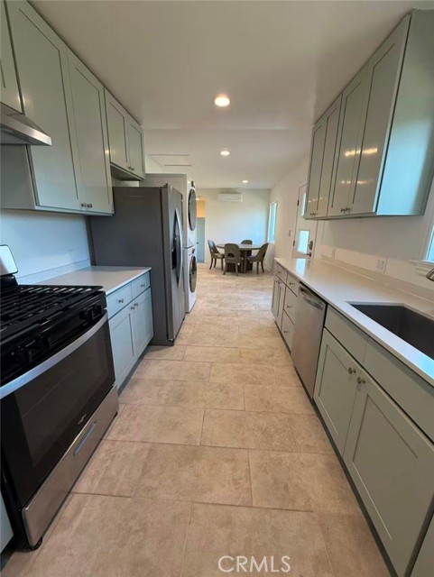 Front Image Thumbnail for CRWS26037941