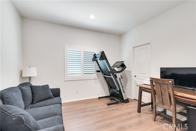 Detail Gallery Image 6 of 30 For 29710 Western Front, Menifee,  CA 92584 - 3 Beds | 3 Baths