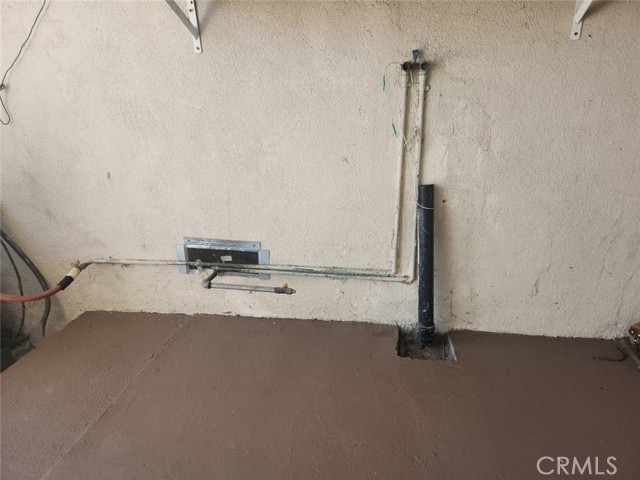 Detail Gallery Image 22 of 41 For 21057 Runnymede St, Canoga Park,  CA 91303 - 3 Beds | 2 Baths