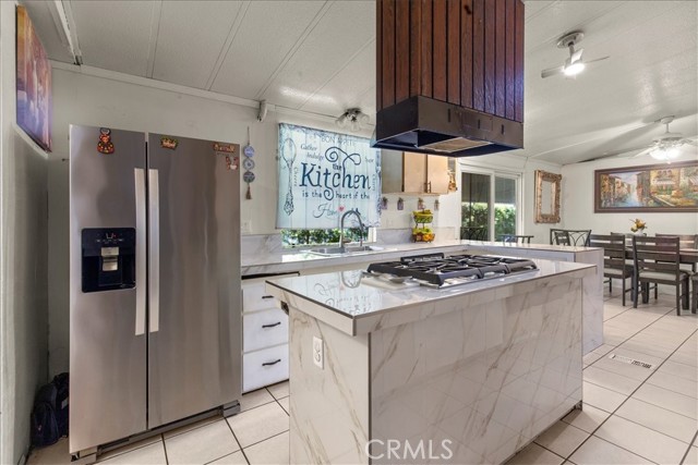 Detail Gallery Image 10 of 32 For 9080 Bloomfield Ave #33,  Cypress,  CA 90630 - 4 Beds | 2 Baths