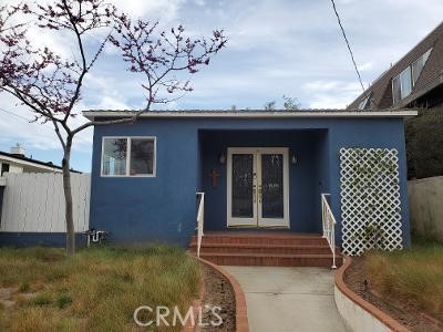 1642 5th Street, Manhattan Beach, California 90266, 2 Bedrooms Bedrooms, ,2 BathroomsBathrooms,Residential,Sold,5th,PW22056208