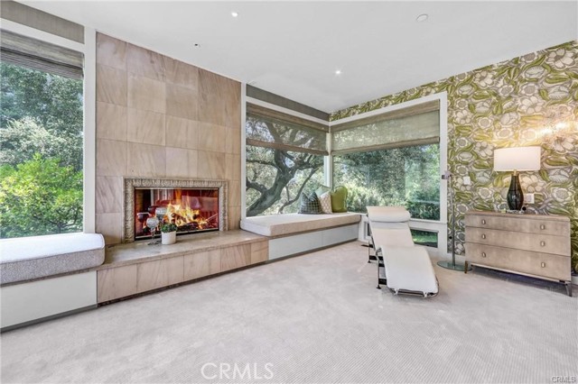 Detail Gallery Image 20 of 43 For 935 Hillcrest, Pasadena,  CA 91106 - 6 Beds | 7/1 Baths