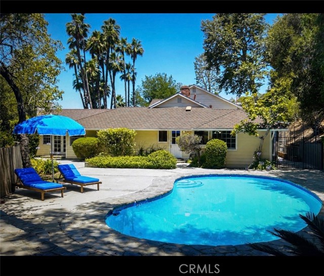 4 Bed Home for Sale in Sherman Oaks, California