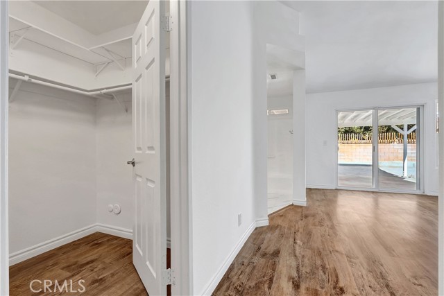 Detail Gallery Image 32 of 44 For 2031 Thomas Dr, Lancaster,  CA 93535 - 5 Beds | 2 Baths