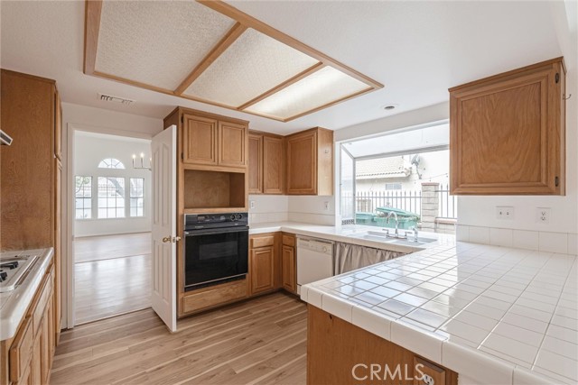 29608 Bright Spot Road, Highland CA: https://media.crmls.org/medias/1f728295-e460-4f73-a7a9-40fd65e2856c.jpg
