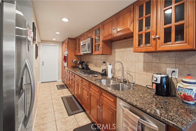 Detail Gallery Image 3 of 25 For 5256 Barrymore Dr, Oxnard,  CA 93033 - 3 Beds | 2/1 Baths