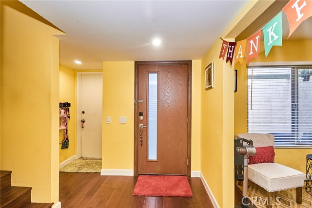 531 Juniper Way, La Habra CA: https://media.crmls.org/medias/1f7648b5-221e-4bda-9df8-ea6098e7aa4a.jpg