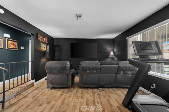 3 Bed Home for Sale in Bloomington, California