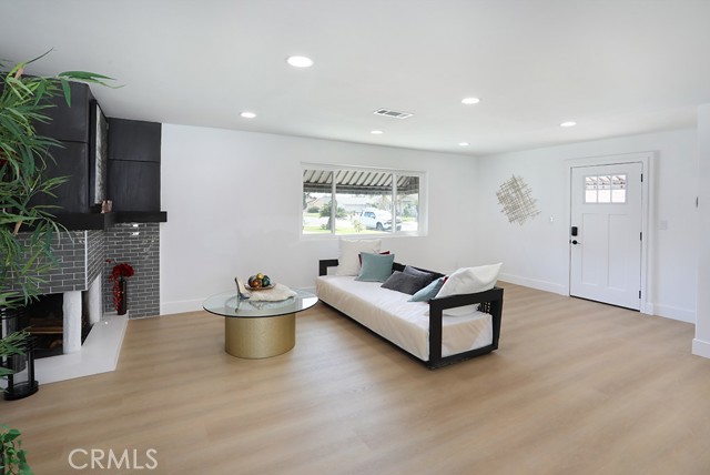 Detail Gallery Image 7 of 32 For 11052 Faye Ave, Garden Grove,  CA 92840 - 3 Beds | 2 Baths