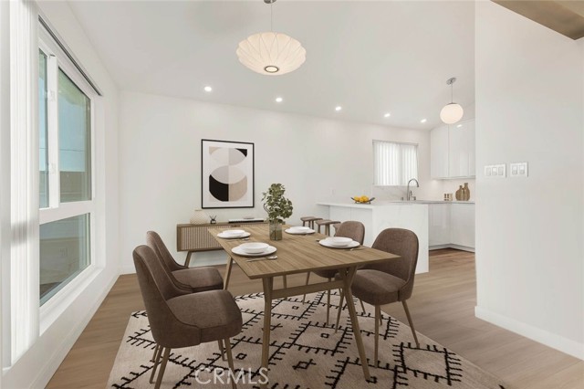 Detail Gallery Image 8 of 28 For 372 Locust, Laguna Beach,  CA 92651 - 2 Beds | 2 Baths