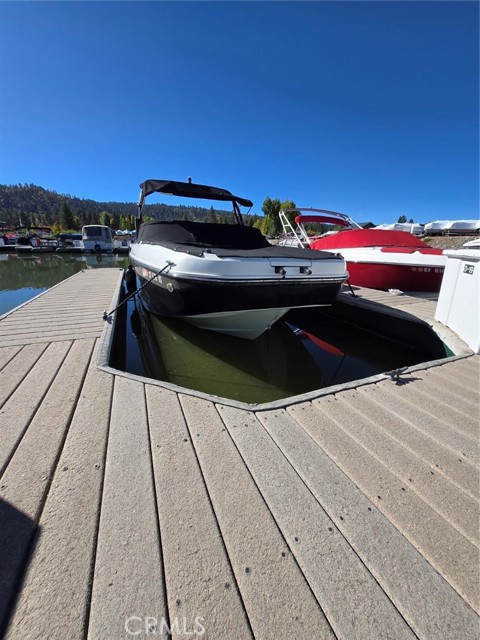 400 Pine Knot Blvd #D-19, Big Bear Lake CA: https://media.crmls.org/medias/1f7851ca-0eb6-48bc-a5e7-48da53f98558.jpg