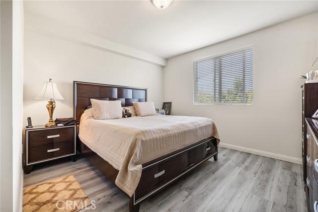 Detail Gallery Image 13 of 31 For 13951 Sherman Way #301,  Van Nuys,  CA 91405 - 2 Beds | 2 Baths