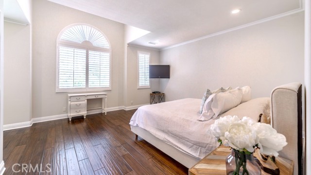 Detail Gallery Image 42 of 50 For 4461 Stern Ave, Sherman Oaks,  CA 91423 - 5 Beds | 4/1 Baths