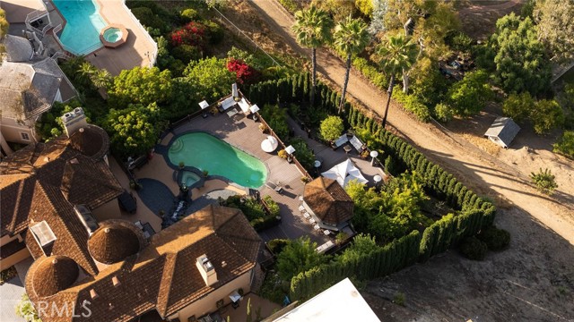 Image 37 of 41 For 25761 Highplains