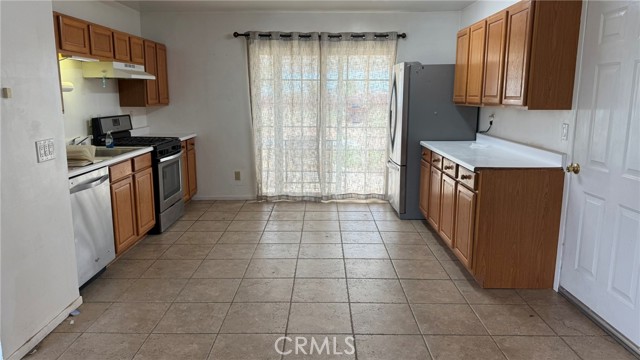 22090 Cherokee Avenue, Apple Valley CA: https://media.crmls.org/medias/1f7bdaaf-ac1f-40e0-b744-fcd26a2a733a.jpg