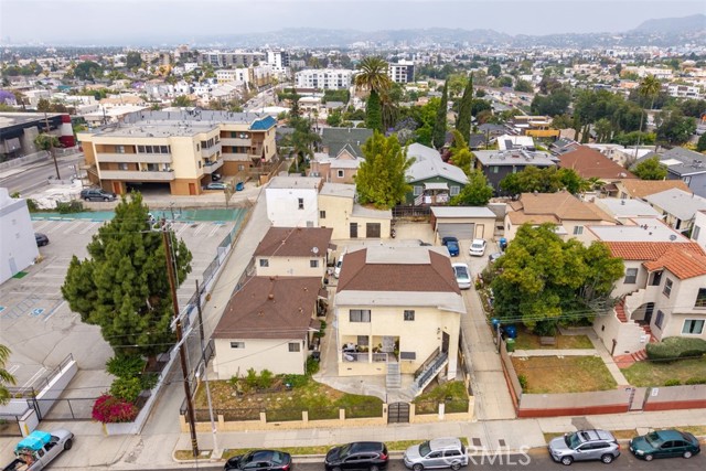317 N Occidental Boulevard, Los Angeles CA: https://media.crmls.org/medias/1f7c3b8b-23a6-4cc8-a3a0-185890a9243f.jpg