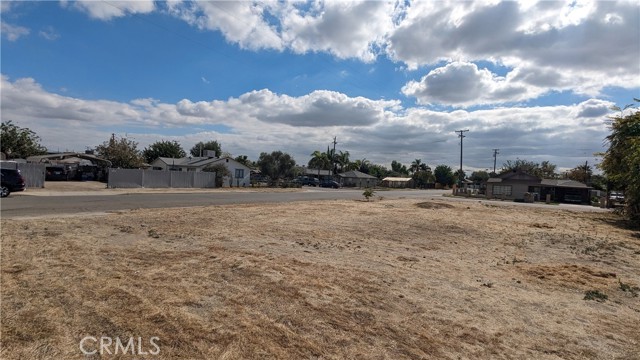 Detail Gallery Image 6 of 9 For 500 Lawson Rd, Bakersfield,  CA 93307 - – Beds | – Baths