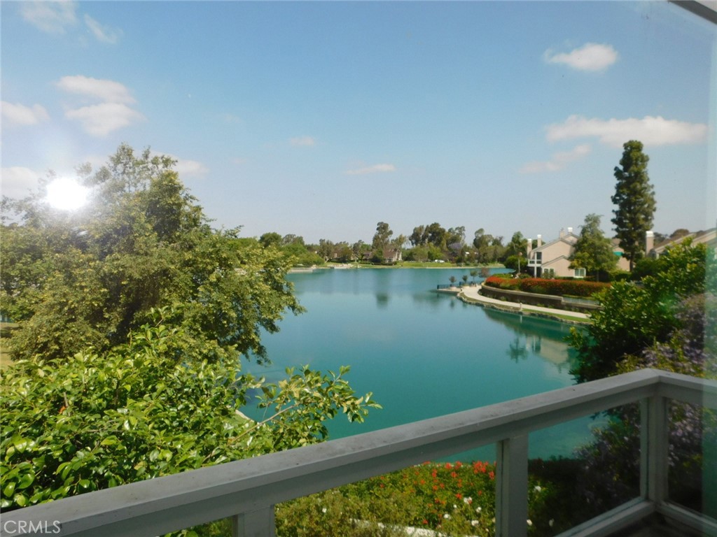 5 Lakefront