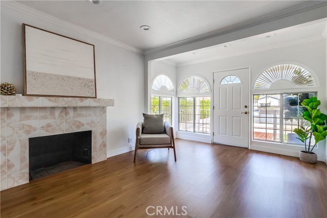 Detail Gallery Image 17 of 39 For 12506 Emelita St, Valley Village,  CA 91607 - 2 Beds | 2 Baths