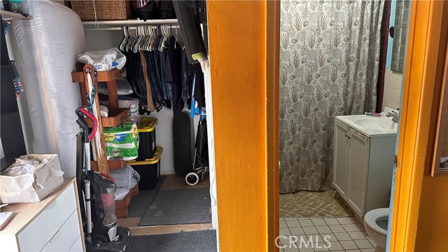 Detail Gallery Image 11 of 25 For 601 S Ford Bld, East Los Angeles,  CA 90022 - 2 Beds | 1 Baths