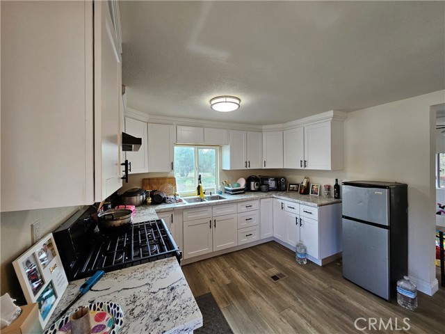 Detail Gallery Image 6 of 30 For 8043 Melvina Ave, Oroville,  CA 95966 - 3 Beds | 2 Baths