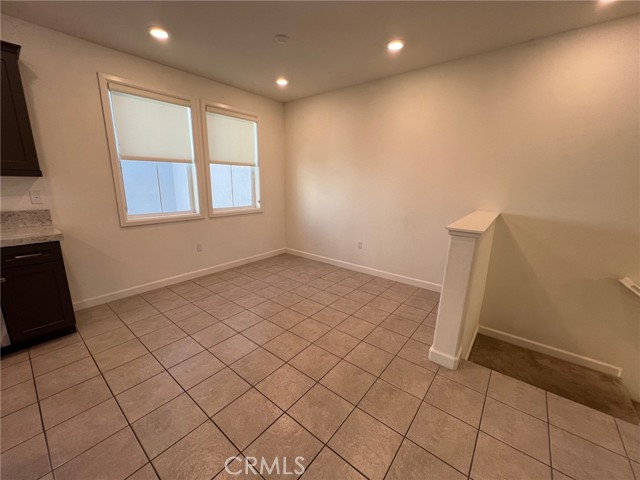 Detail Gallery Image 8 of 18 For 4313 Canyon Coral, Yorba Linda,  CA 92886 - 3 Beds | 2/1 Baths