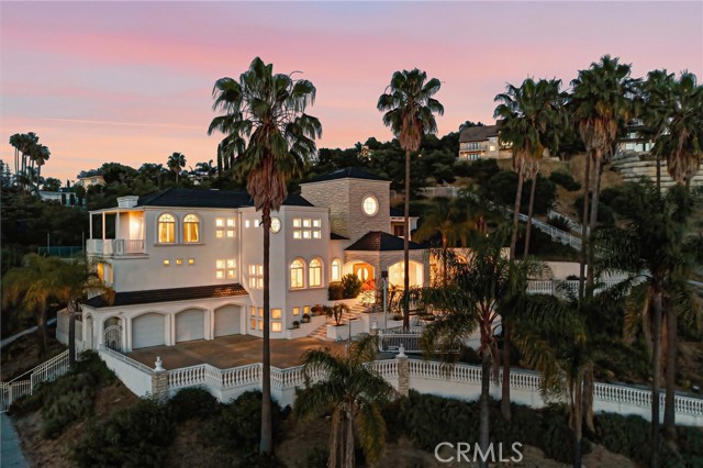 Front Image Thumbnail for CROC26086820