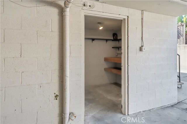 6101 Fulton Avenue, 9 photo 28