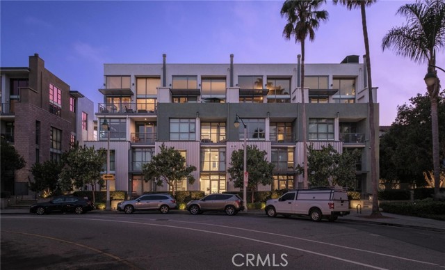 Detail Gallery Image 51 of 55 For 13045 Pacific Promenade #132,  Playa Vista,  CA 90094 - 1 Beds | 1/1 Baths