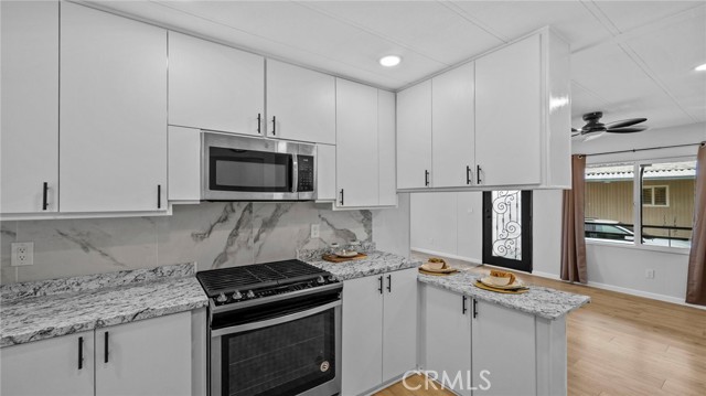 Detail Gallery Image 19 of 59 For 1400 13th St #206,  Upland,  CA 91786 - 2 Beds | 2 Baths