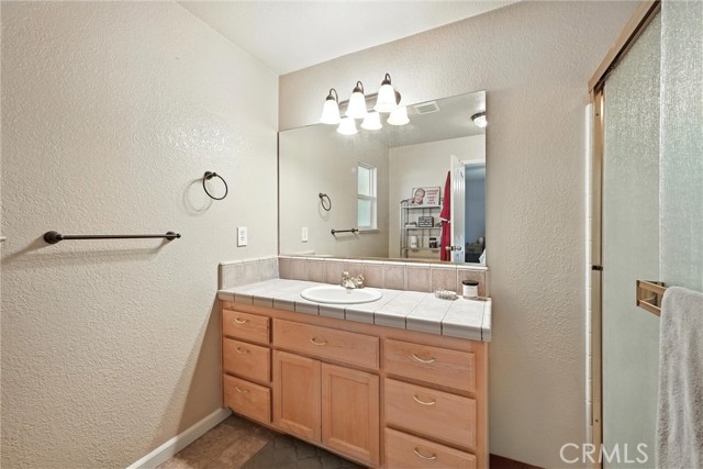 Detail Gallery Image 16 of 22 For 18642 Spyglass Rd, Hidden Valley Lake,  CA 95467 - 3 Beds | 2 Baths