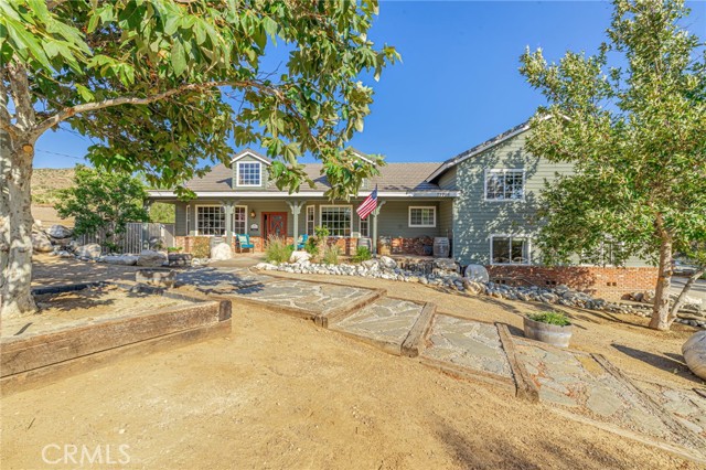 Detail Gallery Image 1 of 1 For 32708 Big Springs Rd, Agua Dulce,  CA 93510 - 6 Beds | 3/1 Baths