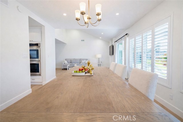 Detail Gallery Image 8 of 22 For 9543 Andover Cir, Fountain Valley,  CA 92708 - 3 Beds | 2 Baths