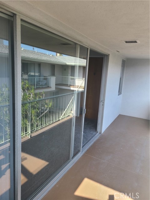 840 Cedar Avenue, Long Beach CA: https://media.crmls.org/medias/1f81ffa4-08b3-4154-b63a-a85ef2f9f82f.jpg