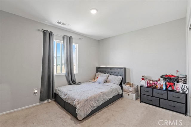 Detail Gallery Image 11 of 11 For 210 W Fruitvale Ave, Hemet,  CA 92543 - 4 Beds | 3 Baths