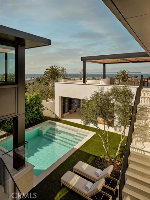 101 N Poinsettia Avenue, Manhattan Beach CA: https://media.crmls.org/medias/1f836406-36cd-4c4a-bcc4-286fab71fc41.jpg