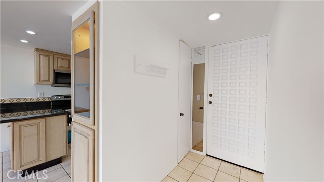 Detail Gallery Image 5 of 17 For 5951 Canterbury Dr #22,  Culver City,  CA 90230 - 1 Beds | 1 Baths