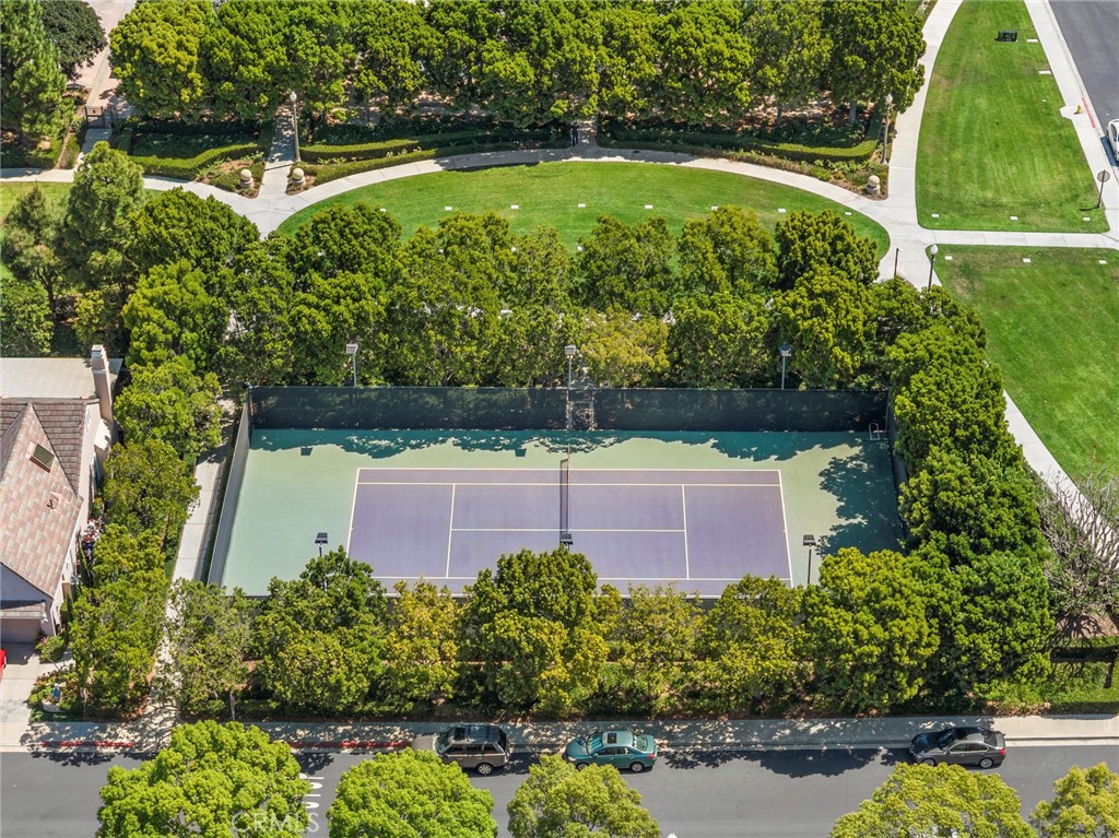 https://media.crmls.org/medias/1f84c2fb-5009-462d-908a-3a768eaecda4.jpg?preset=X-Large