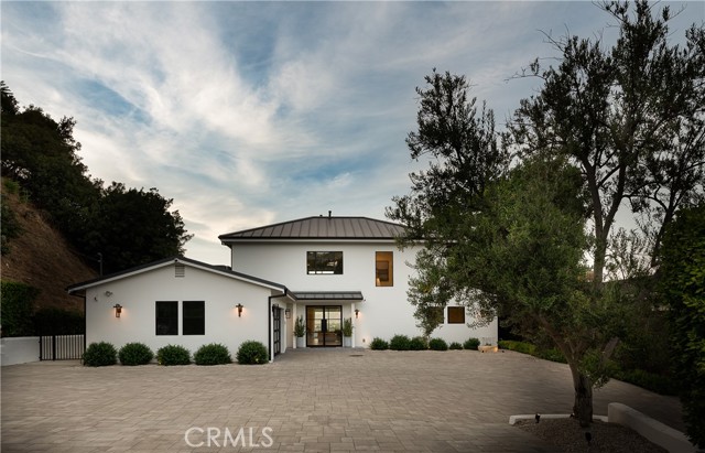 Detail Gallery Image 5 of 46 For 11039 Wrightwood Pl, Studio City,  CA 91604 - 3 Beds | 3 Baths