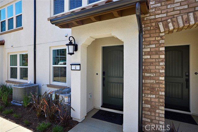 9831 La Serna Drive, Whittier CA: https://media.crmls.org/medias/1f85b9ce-0637-4b2d-96d1-3ee496015111.jpg
