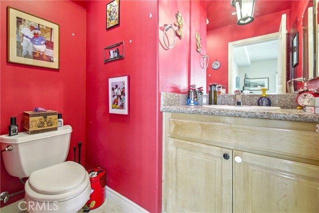 Detail Gallery Image 14 of 29 For 2313 Nelson a,  Redondo Beach,  CA 90278 - 4 Beds | 3/1 Baths